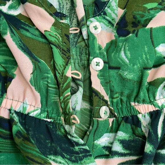 Guess Green & Pink Tropical Leaf Print Three Button Duster Cardigan - Picture 8 of 13